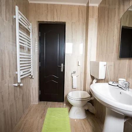 Onyx Mamaia Villa *