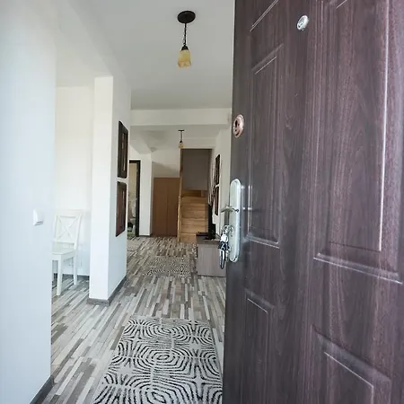 Onyx Mamaia Villa *